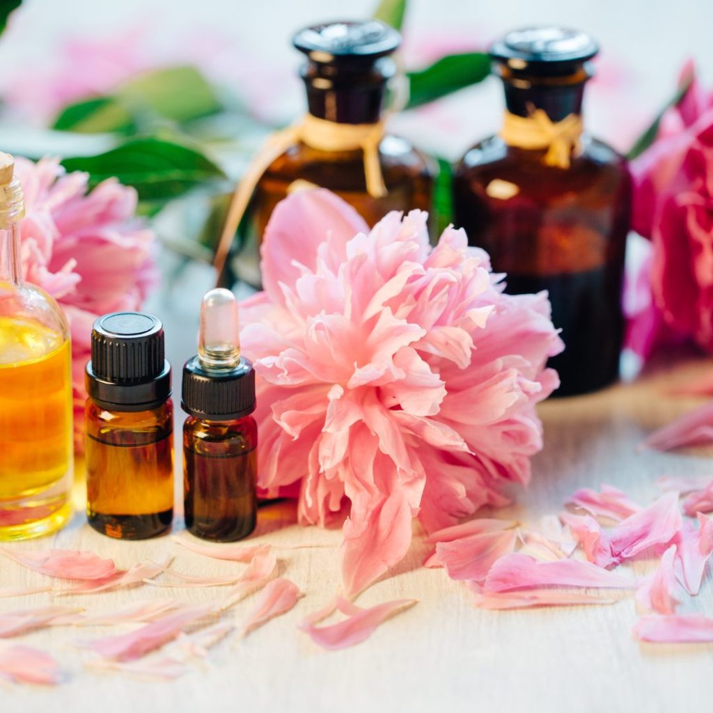 Aromathérapie - Huiles essentielles et eaux florales